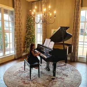 Meet your Posher, Christy